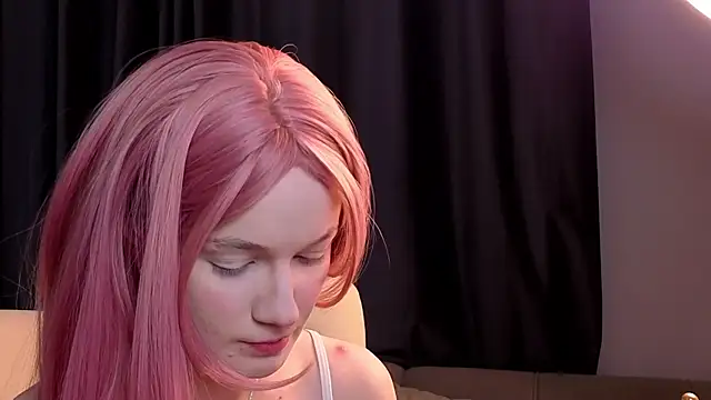 Kitty smalltits online show from 01.13.26