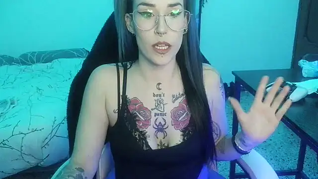 Snapshot of blackrose1997 chatting on 03.02.26 blackrose1997 online show from 03.02.26