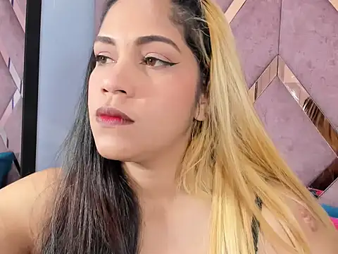 Faehlis   online show from 12.17.25