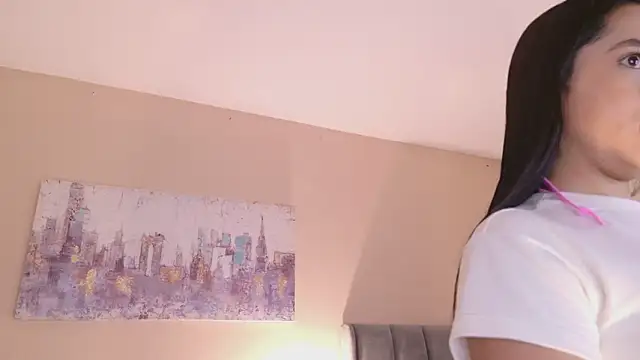 Snapshot of Megaan___ chatting on 02.16.26 Megaan online show from 02.16.26