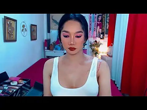 UrScreenGoddess online show from 12.20.25