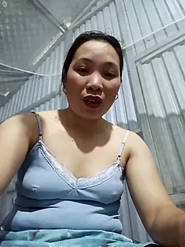 Snapshot of Evelyn-n chatting on 02.18.26 Evelyn-n online show from 02.18.26