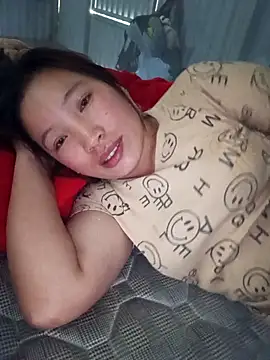 Snapshot of Evelyn-n chatting on 02.20.26 Evelyn-n online show from 02.20.26