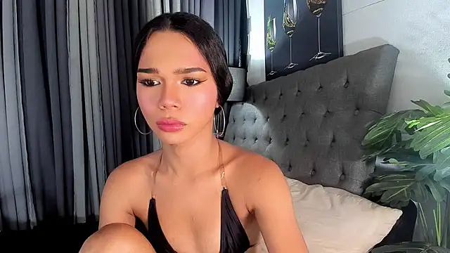 Snapshot of asianpetiteprincess chatting on 06.02.26 asianpetiteprincess online show from 06.02.26