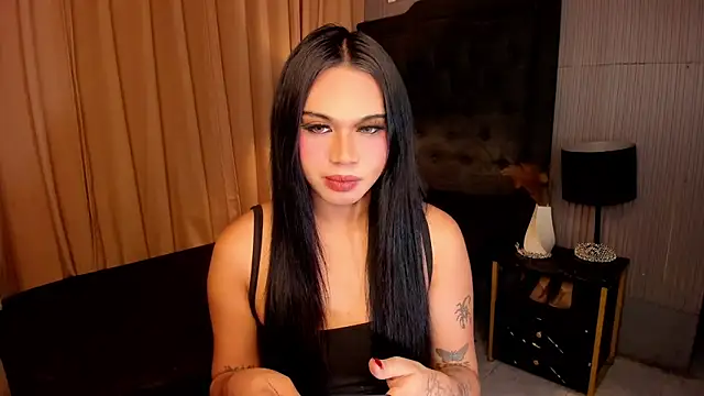 asianhugecockjulia online show from 01.17.26
