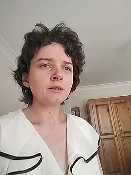 Amy01112 online show from 07.08.26