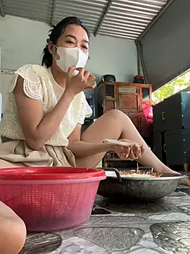 Mio Nips online show from 01.15.26