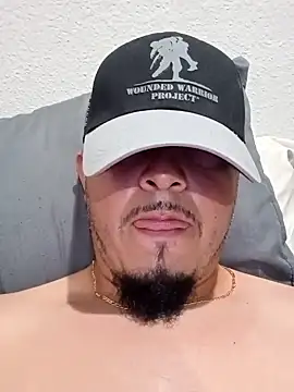 Snapshot of Lalin2323 chatting on 02.28.26 Lalin2323 online show from 02.28.26