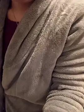 gatitachula93 online show from 02.04.26