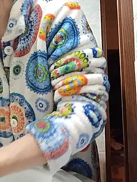 gatitachula93 online show from 02.10.26