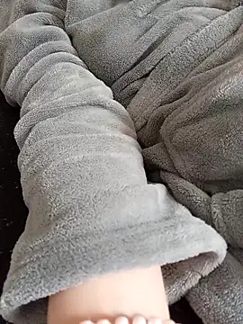 gatitachula93 online show from 04.07.26