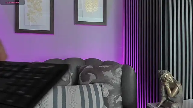 Ariana collinss online show from 07.22.26