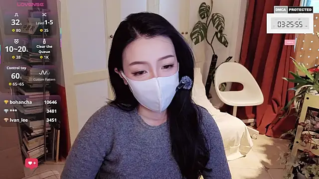 nayomi 34f online show from 04.11.26