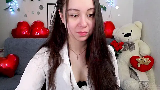 AlinaEleven online show from 04.13.26