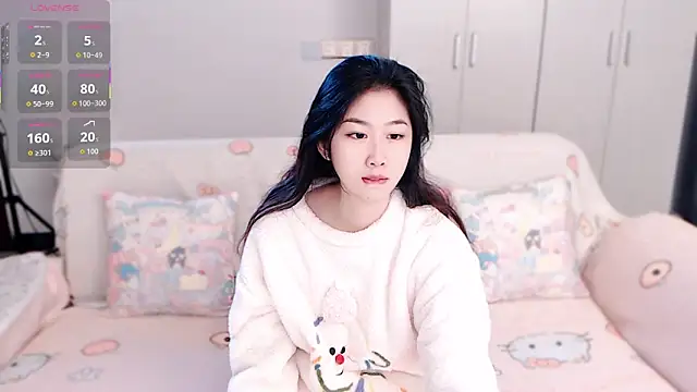 Snapshot of Camila-888 chatting on 12.17.25 Camila-888 online show from 12.17.25