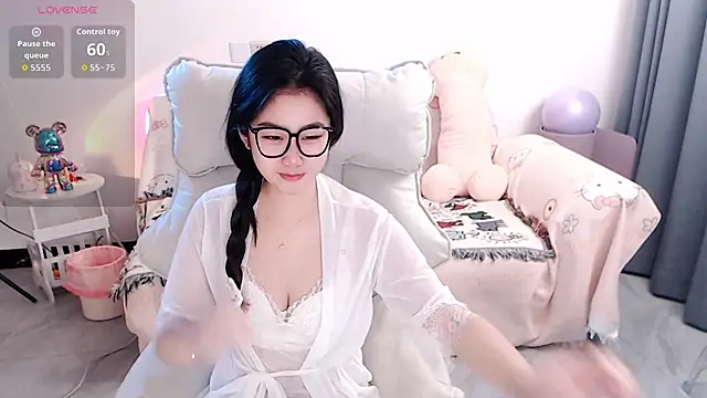 Snapshot of Camila-888 chatting on 01.13.26 Camila-888 online show from 01.13.26