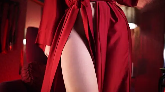 Roxa Lana online show from 02.17.26