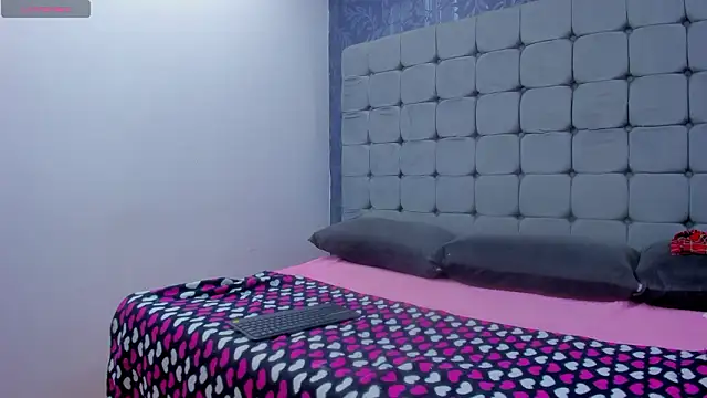 Snapshot of Messy_Karol_ chatting on 02.16.26 Messy Karol online show from 02.16.26