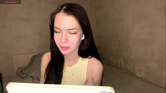 ElliRusk online show from 01.11.26