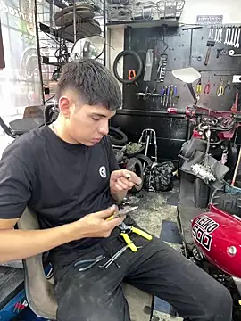 Johan stick online show from 12.18.25