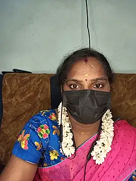 Snapshot of Tamil_Pallavi chatting on 07.16.26 Tamil Pallavi online show from 07.16.26