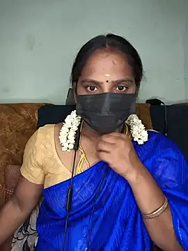 Snapshot of Tamil_Pallavi chatting on 07.21.26 Tamil Pallavi online show from 07.21.26