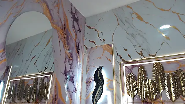 GoldenMusee  online show from 01.16.26