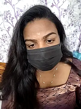 Snapshot of Tamil_Shara chatting on 12.04.25 Tamil Shara online show from 12.04.25