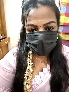 Snapshot of Tamil_Shara chatting on 01.07.26 Tamil Shara online show from 01.07.26