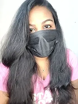 Snapshot of Tamil_Shara chatting on 02.13.26 Tamil Shara online show from 02.13.26