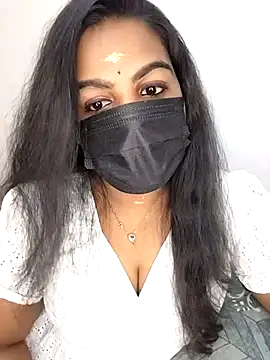 Snapshot of Tamil_Shara chatting on 02.23.26 Tamil Shara online show from 02.23.26