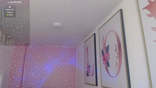 Nina harpper  online show from 02.20.26