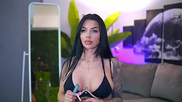 Snapshot of Ivy_Trix chatting on 02.17.26 Ivy Trix online show from 02.17.26