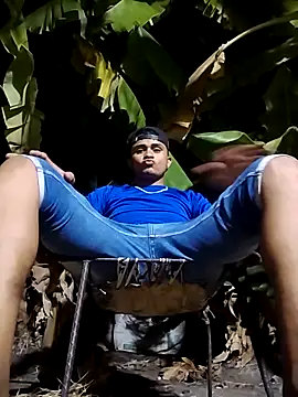 Snapshot of youngboypiss chatting on 02.06.26 youngboypiss online show from 02.06.26