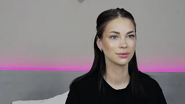 Snapshot of RachaelMils chatting on 02.03.26 RachaelMils online show from 02.03.26