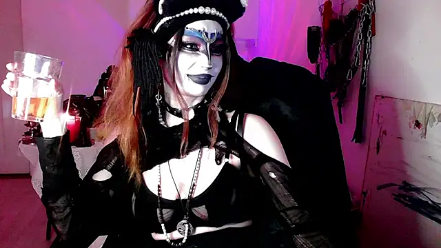 EmpressMorrigan online show from 02.05.26