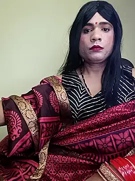 Snapshot of Lovely_Ladyboy_star chatting on 02.15.26 Lovely Ladyboy star online show from 02.15.26