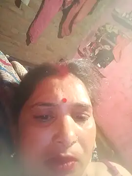 Snapshot of Your-shreya143 chatting on 02.06.26 Your-shreya143 online show from 02.06.26