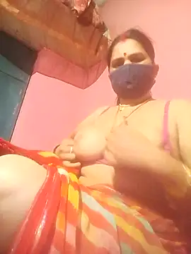 Snapshot of Your-shreya143 chatting on 02.10.26 Your-shreya143 online show from 02.10.26