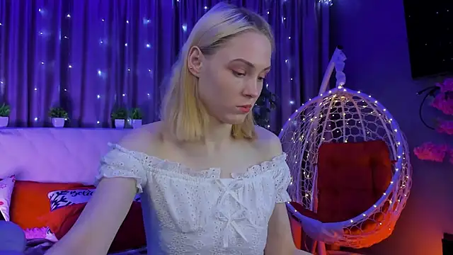 Gina Gina love online show from 02.14.26