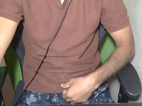 Snapshot of Michal_Fransis chatting on 03.27.26 Michal Fransis online show from 03.27.26