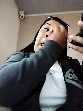 Carameloswing1 online show from 12.14.25