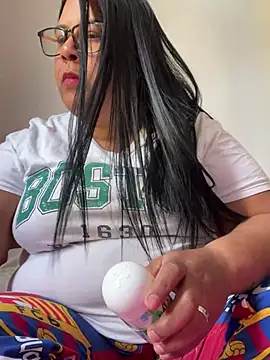 Snapshot of Carameloswing1 chatting on 02.07.26 Carameloswing1 online show from 02.07.26