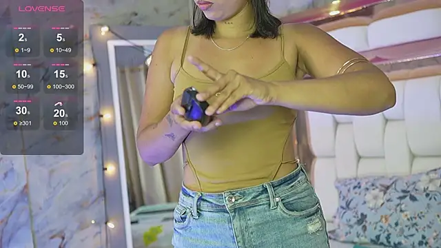 Kathamullerr online show from 04.25.26