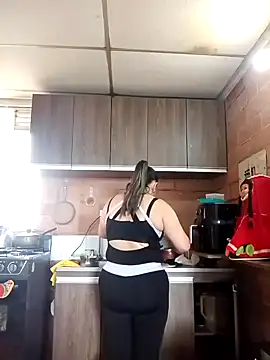 Valeria montana  online show from 01.10.26