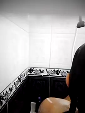 Valeria montana  online show from 04.12.26