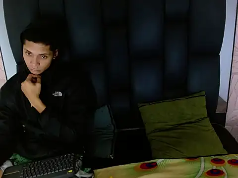 Axel Marcu online show from 12.14.25