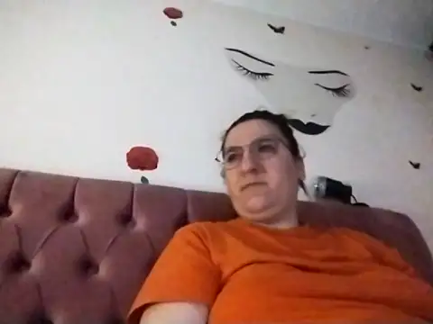 Snapshot of Dana92va chatting on 03.31.26 Dana92va online show from 03.31.26