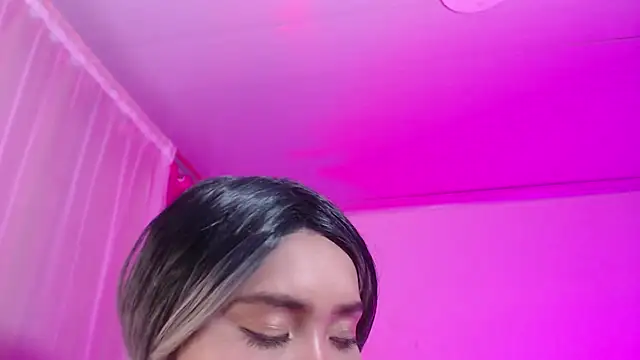 Snapshot of Sandoval_evelyn20 chatting on 02.13.26 Sandoval evelyn20 online show from 02.13.26