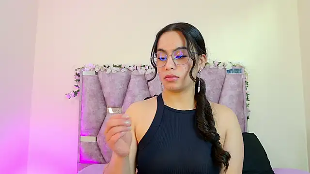 iris and damian online show from 01.10.26